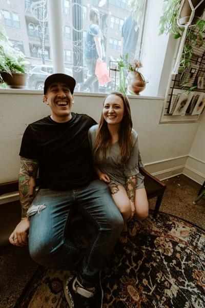 Elizabeth Alvarez, photo 1