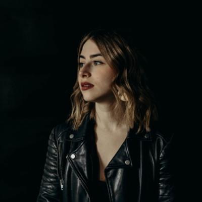 Monica Chapman, photo 1