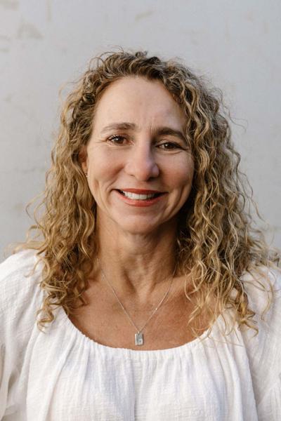 Melissa Barrett, photo 1
