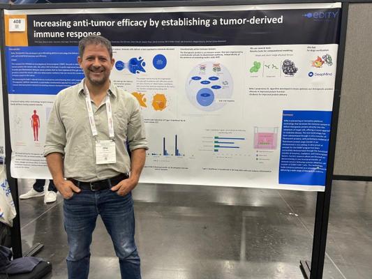 Yoav Manaster, photo 1