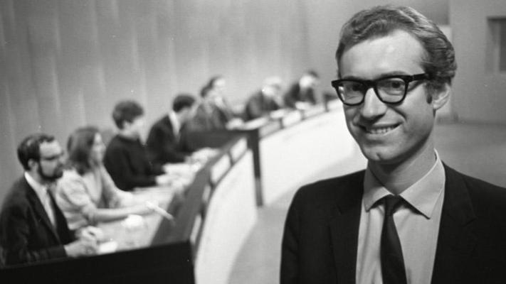 Bamber Gascoigne, photo 1