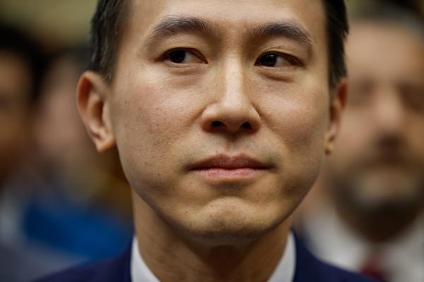 Roger Yu, photo 1