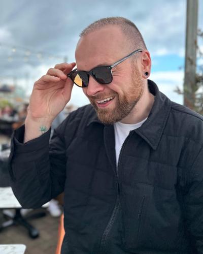 Tom Staniford, photo 1