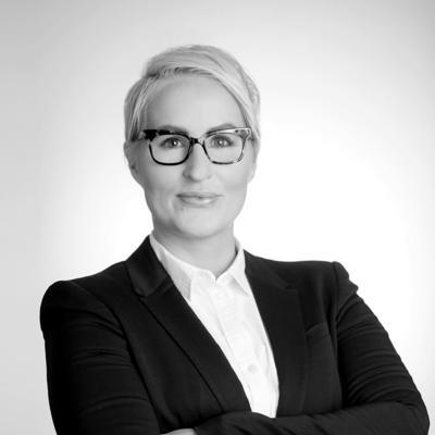 Bridget Burns, photo 1