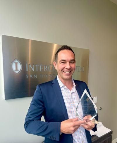 Kristopher Armstrong, photo 1