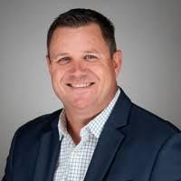 Travis Mannon, photo 2