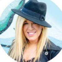 Karen Escalera, photo 2