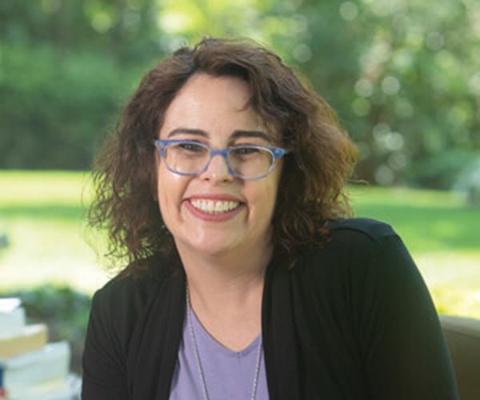 Jennifer Simons, photo 1