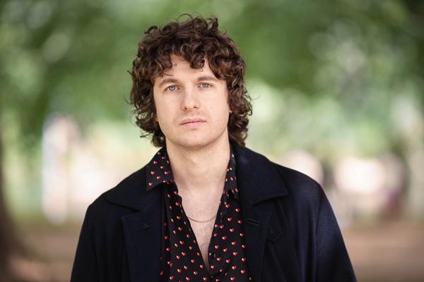 Luke Pritchard, photo 1