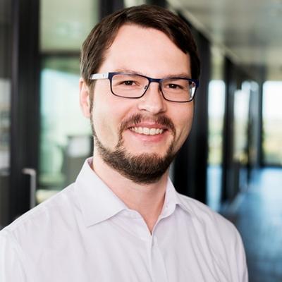 Dr. Stefan Weiss, MBA