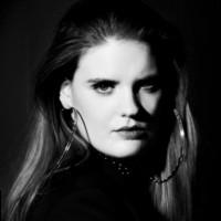 Helga Malaya, photo 1