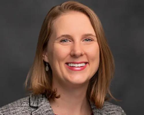 Sara Carter, photo 2