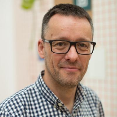 Jon Robert Bradford, photo 1