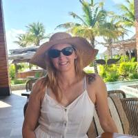 Amanda Lowry, photo 2