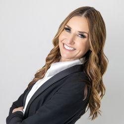 Laura Peterson, photo 2