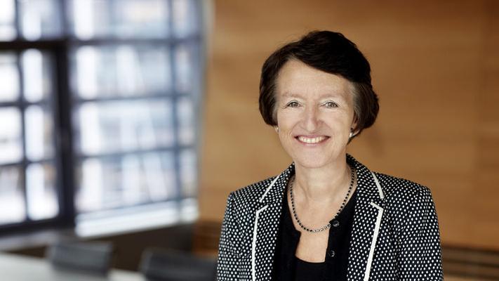 Vivian Lund, photo 2