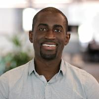 Michael Olorunnisola, photo 1