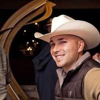 Andre Lujan, photo 2