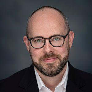 Justin Lilly, photo 1