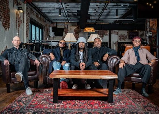 Lloyd Hancock, photo 1