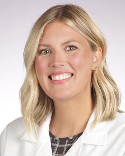 Erin Iverson, photo 1