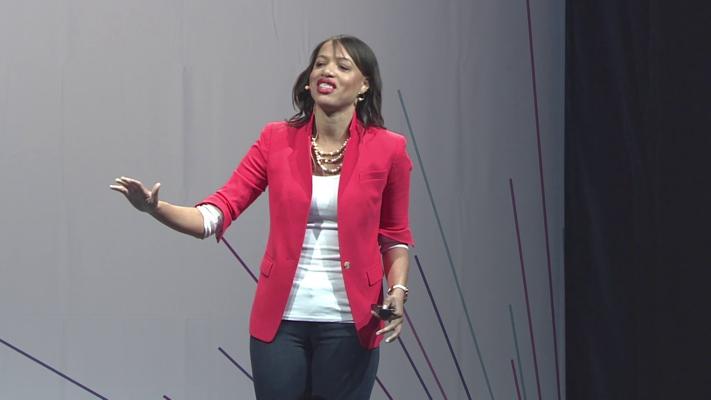 Erin Teague, photo 1