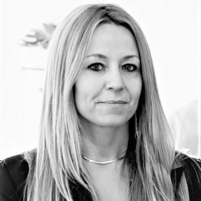 Vanessa Almendro, PhD, MBA 🟦