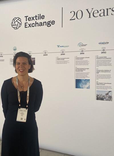 Esther Chin, photo 1