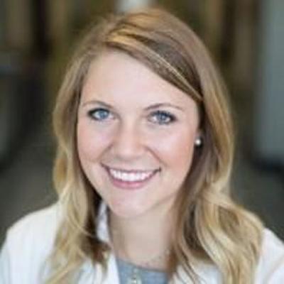 Anna Douglas, photo 1