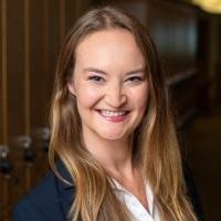 Danielle Hartley, photo 1