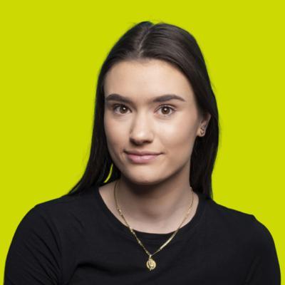 Corrine Harries, photo 2