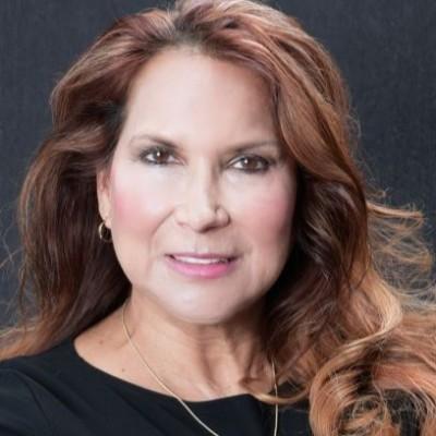 Nancy Slezak, photo 1