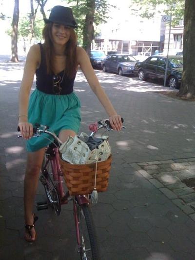 Katya Hancock, photo 1