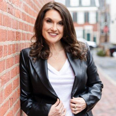 Marcela Shine, photo 2