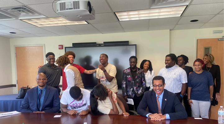 Aysia Rivers, photo 2