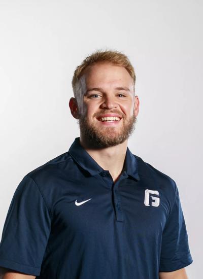 Justin George, photo 1