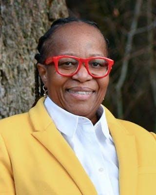 Annette Shaw, photo 1