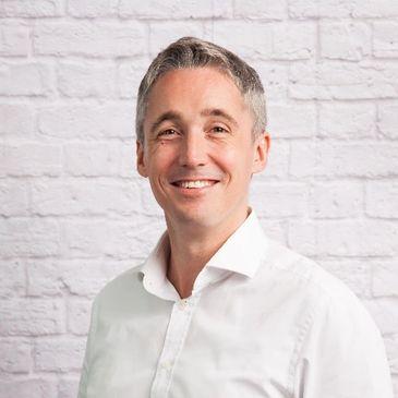 Brian Hardiman, photo 1