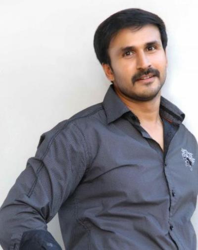 Ravi Prakash, photo 2