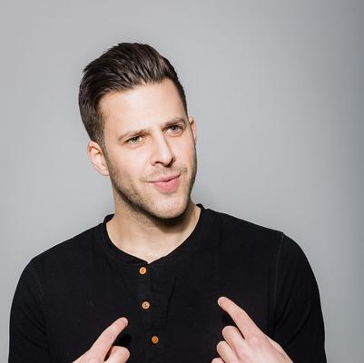 Sam Bloomstone, photo 2