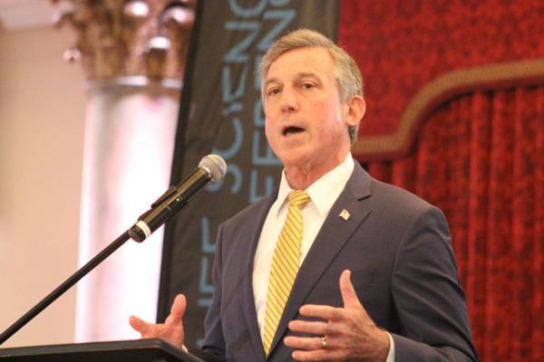 Teji Carney, photo 1