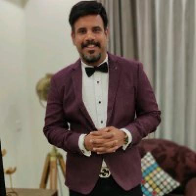 Tanuj Sinha, photo 1