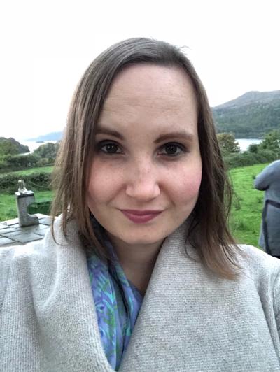 Nell Watson, photo 1