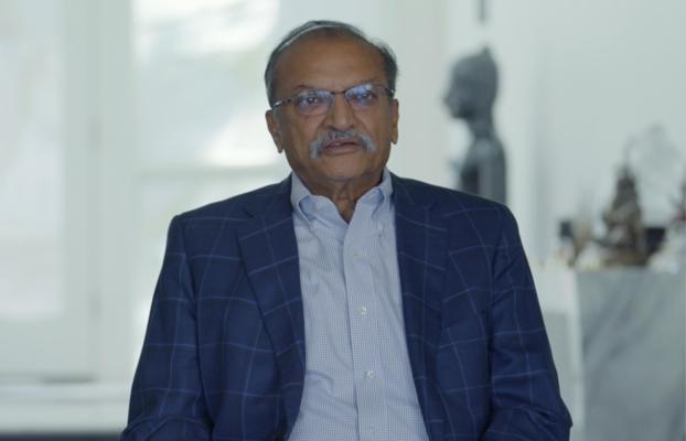 Dinesh Patel, photo 1