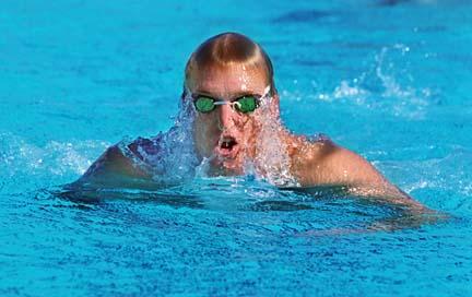 Nick Folker, photo 1