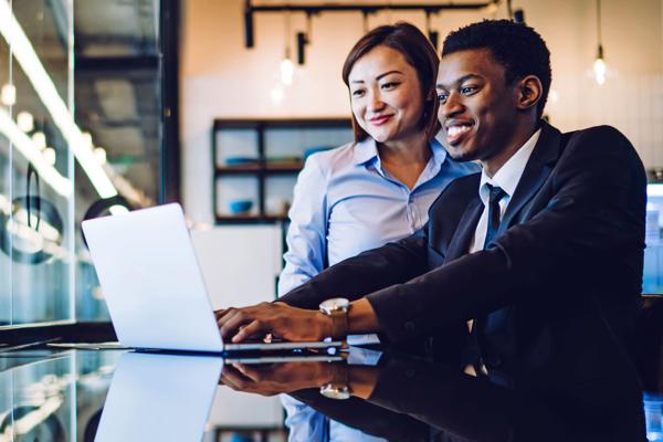 Casey Stevens, photo 1