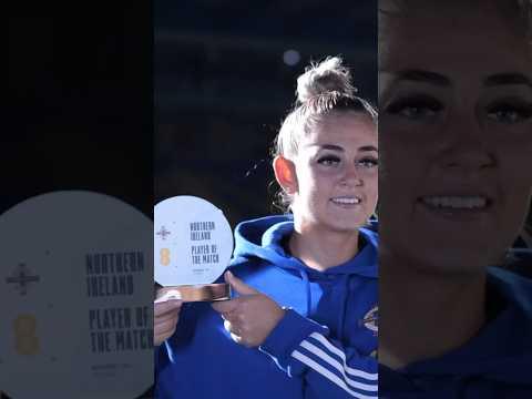 Danielle Maxwell, photo 2