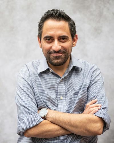 Chris Lewis, photo 1