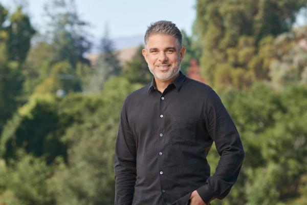 Steve Agelopoulos, photo 1