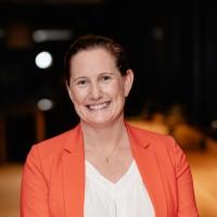 Jane Armstrong, photo 2